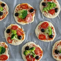 Warzywa na pizzę: Inspiracje, przepisy i jak uniknąć błędów