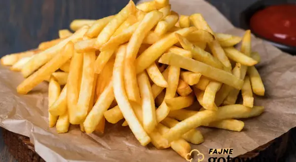 Frytki jak z restauracji? Sekret chrupkości i smaku w domu!